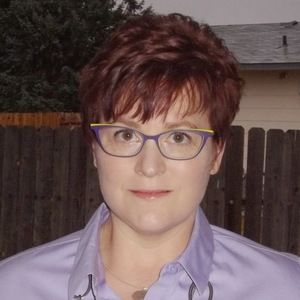 Meet your Posher, Leah